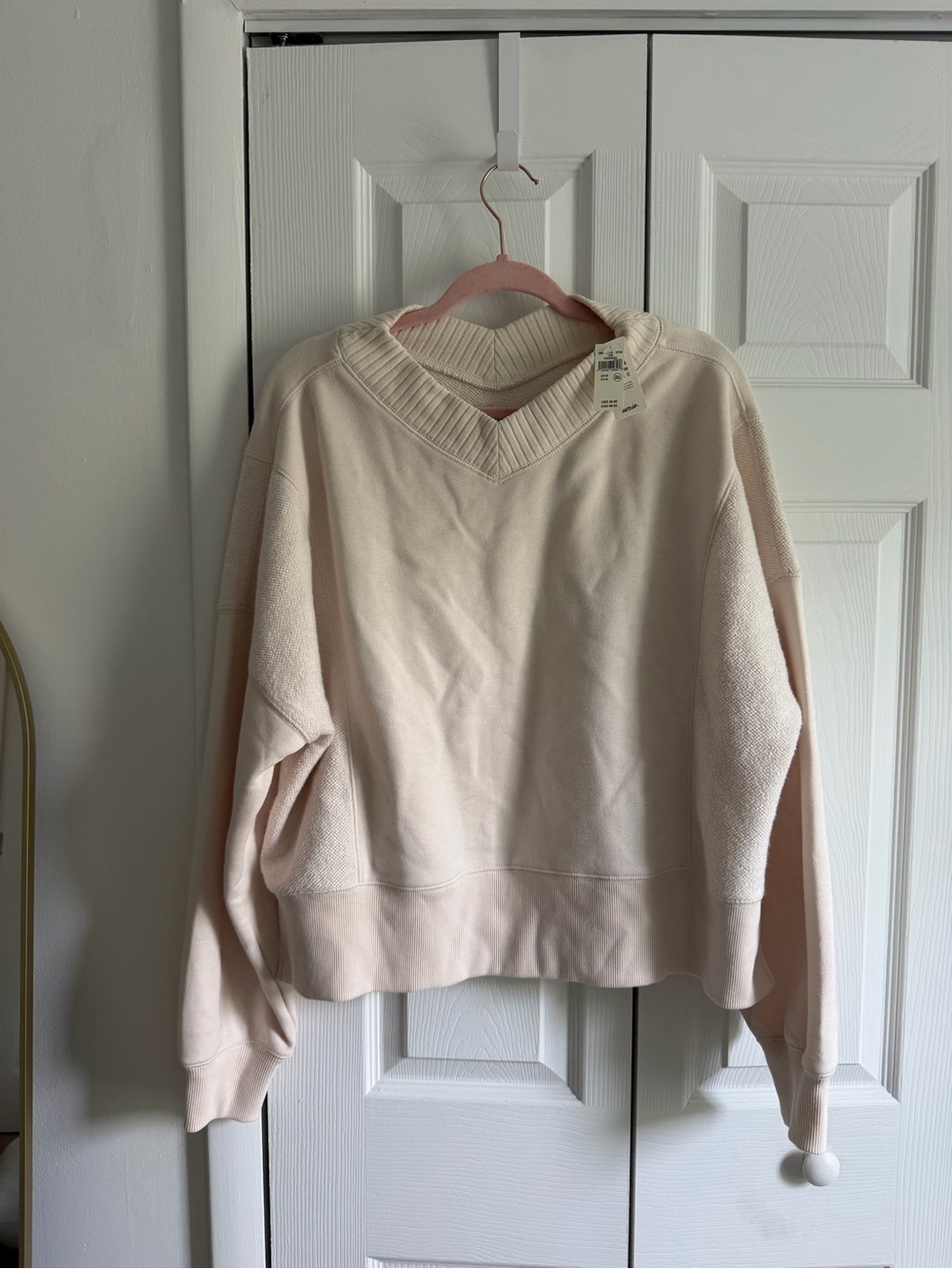 NWT Aerie Cream V-Neck Sweatshirt